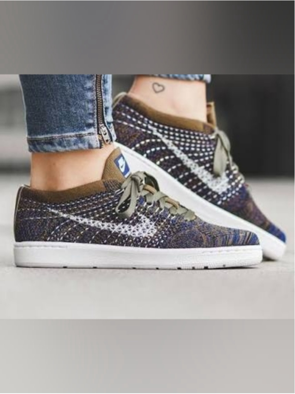 Nike Tennis Classic Ultra Flyknit Blue and Green Women Size 6.5 Sneakers